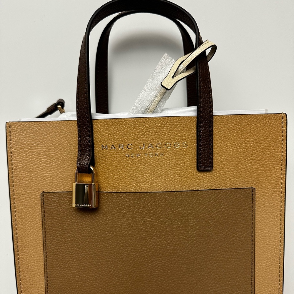 Marc Jacob’s grind color block tote